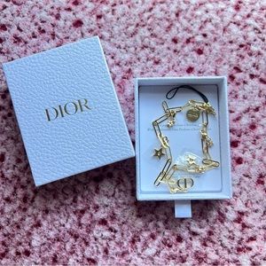 NEW Christian Dior Beauty Gold Star Phone Charm